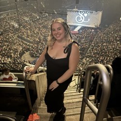 Tenisha, YA FIT member